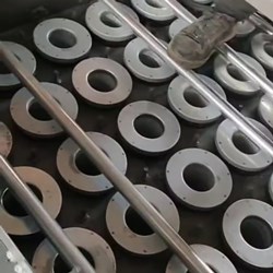 �O�䰲�b��